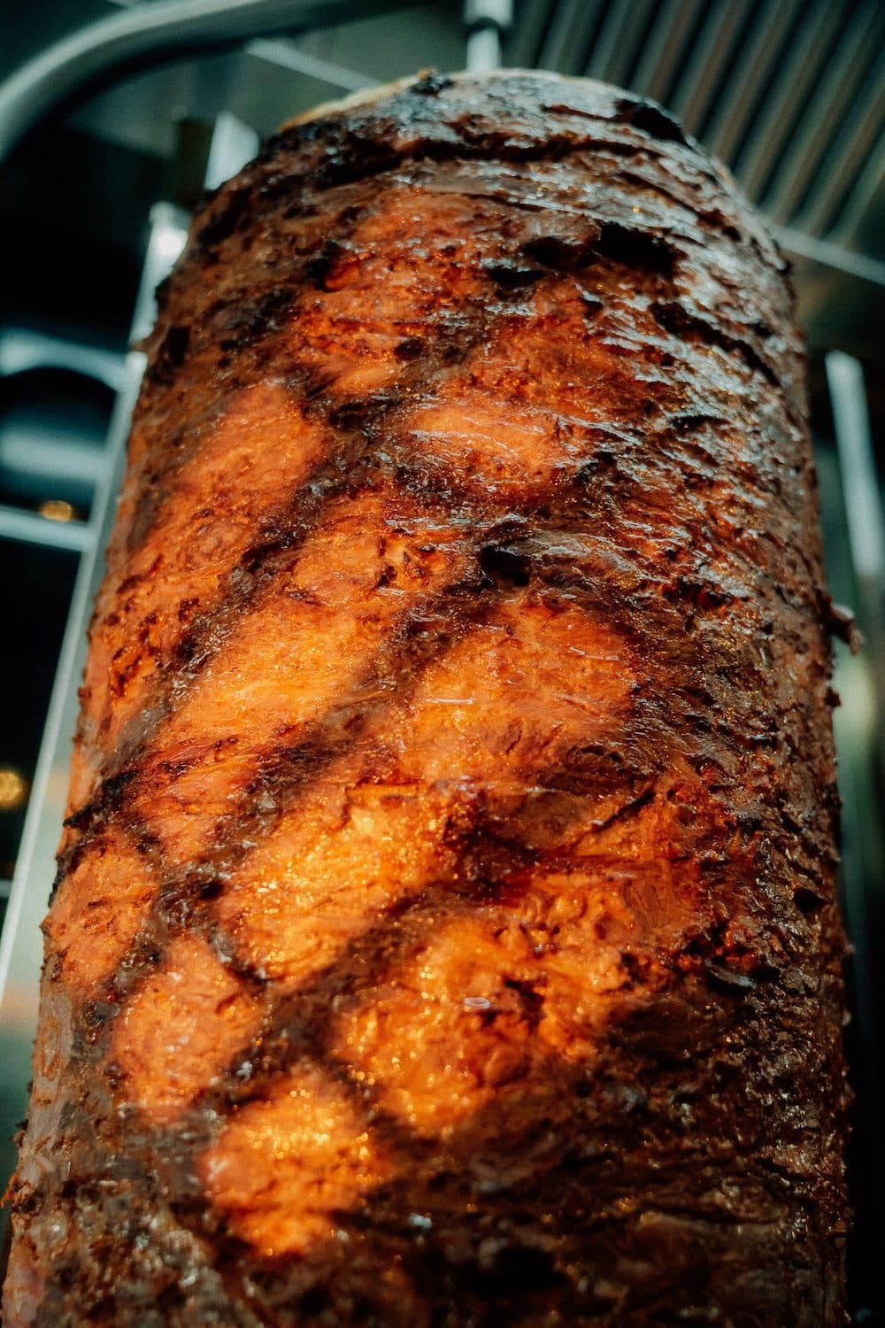 Dönerspieß am Grill